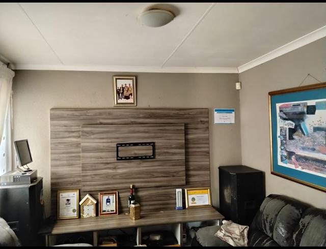 2 BEDROOM HOUSE FOR SALE IN MODDERBEE